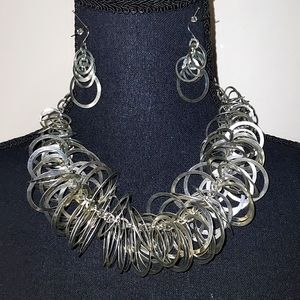 Entangled Rings in Two Piece Jewelry Set